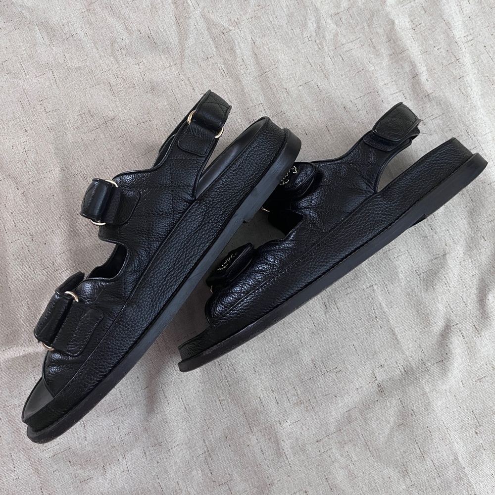 Authentic Chanel dad sandals - Picture 2 of 5